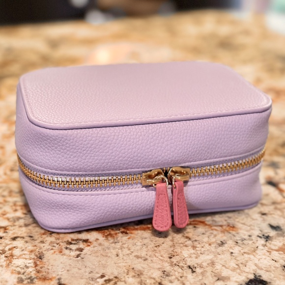 TRISH MCEVOY | Medium Power of Makeup® Planner in Lilac/Pink - Picture 3 of 8